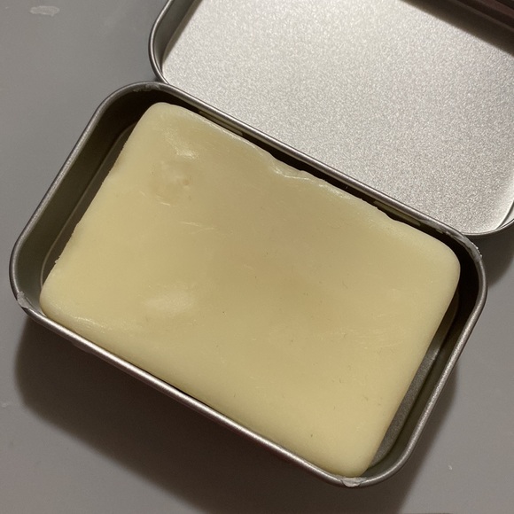 Hand crafted small batch lemon zest lotion balm bar non greasy moisturizer - Picture 3 of 3